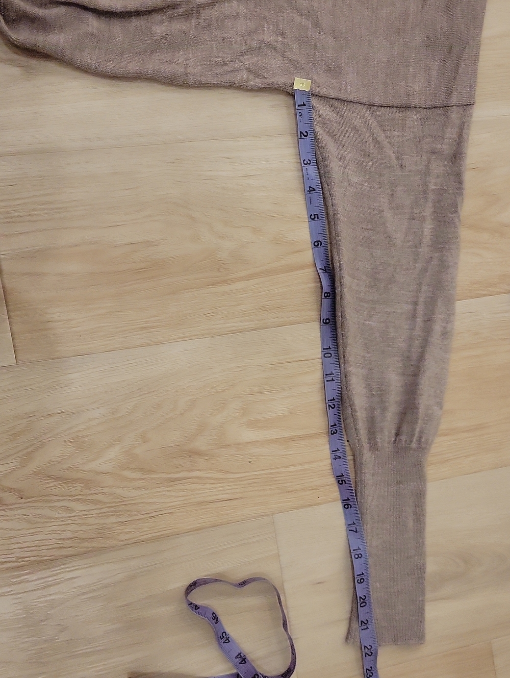 Maison Margiela MM6 Taupe Knit Cardigan with Attached Scarf sz M - Picture 12 of 16
